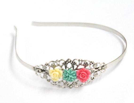 Silver headband with roses