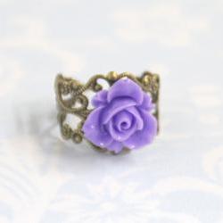 Purple flower adjustable antique bronze ring with filigree accessories